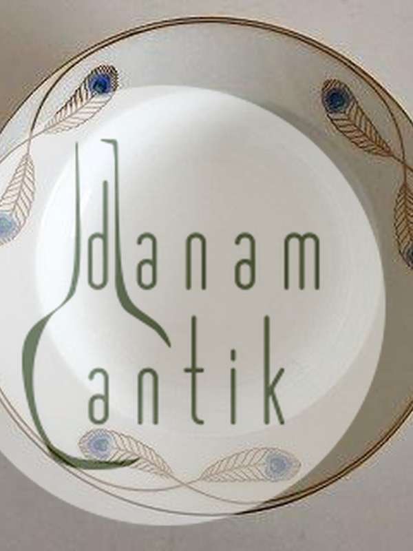 Royal Copenhagen Stel No 118 Dyb Suppetallerken Påfugl med Guldkant