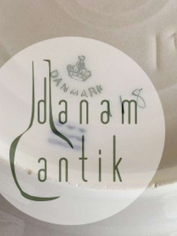 Royal Copenhagen Stel No 118 Frokosttallerken Påfugl med Guldkant