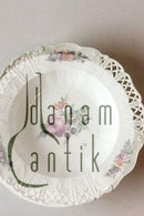 Royal Copenhagen Saxon Flower Deep Teller in Luxusausführung mit durchbrochenem Rand.