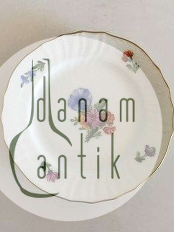 Royal Copenhagen Let Saksisk Blomst Sidetallerken No 1627