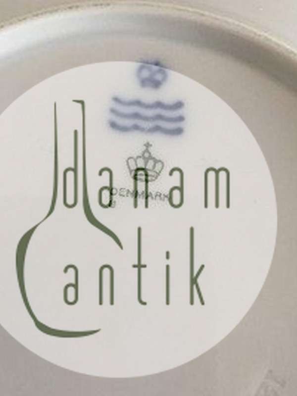 Royal Copenhagen Juliane Marie White Cake Plate with Gold No 12014