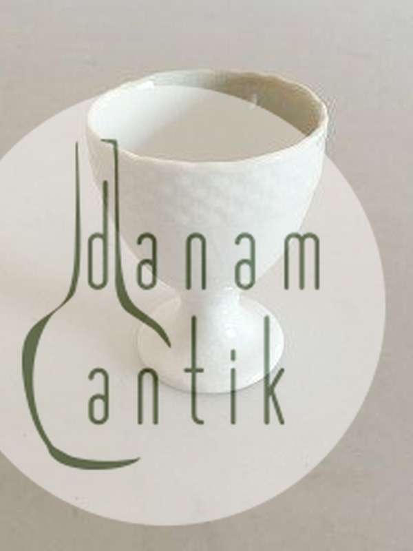 Royal Copenhagen Josephine Hvid Svejfet Æggebæger