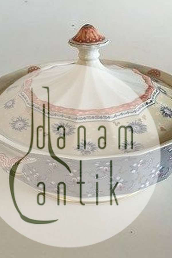 Royal Copenhagen Fairytale Grå Terrin No 174