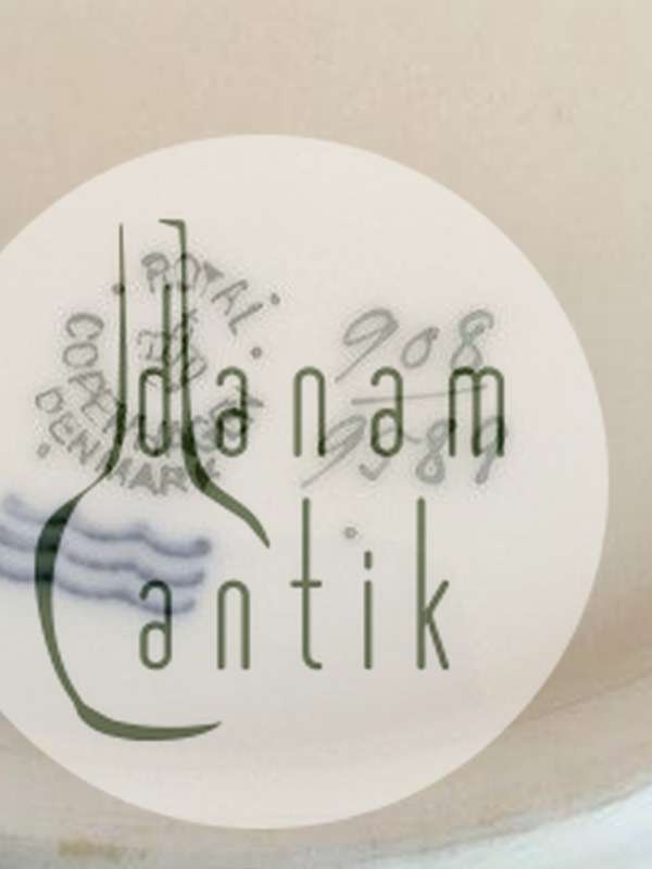 Royal Copenhagen Fuglsang Frokosttallerken No 9589