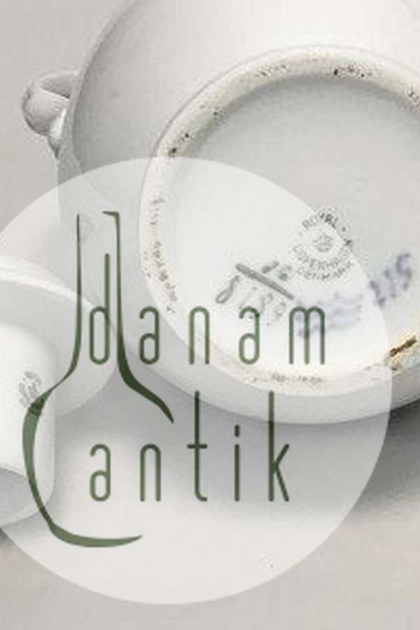 Royal Copenhagen Blå Blomst Flettet Kande nr. 8129