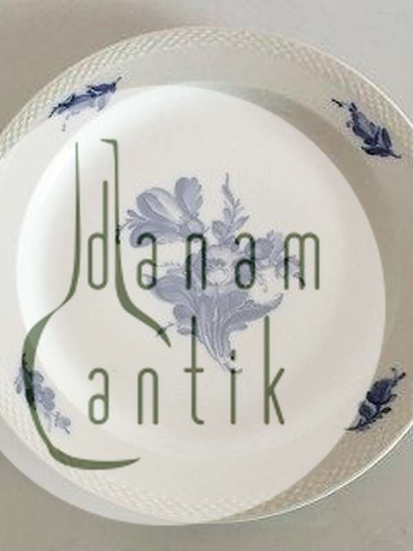 Royal Copenhagen Blå Blomst Flettet Stort Rundt Fad No 8013