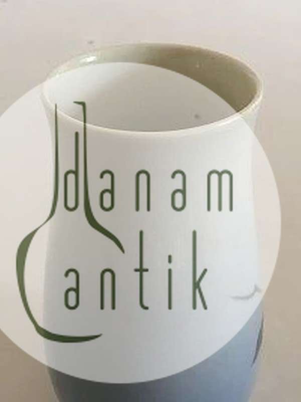 Bing & Grøndahl Art Nouveau vase No 8812/210