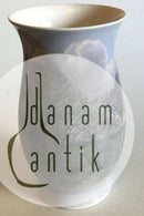 宾和格朗达独特的花瓶，由索菲斯-延森-克罗曼德-斯亚兰斯-卡斯特利特制作。