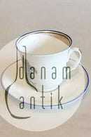 Bing & Grøndahl Kaffekop dekoreret med buket af roser. Fra 1853-1894