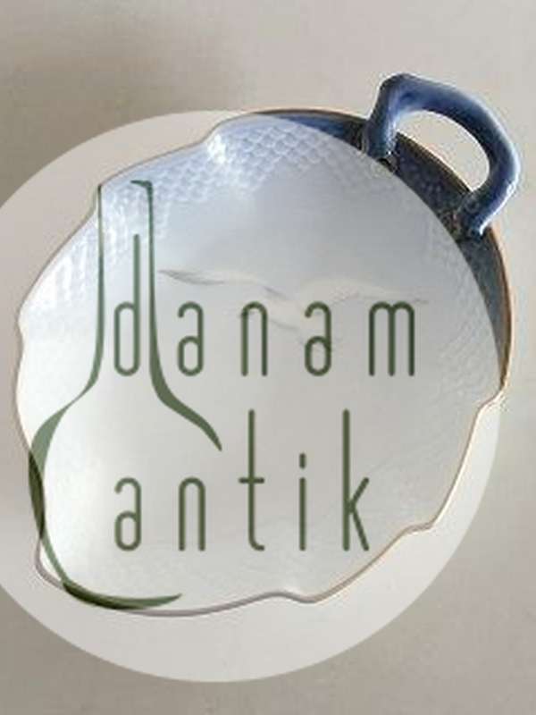 Bing & Grøndahl Måge med Guld Lille Bladformet Asiet No 198