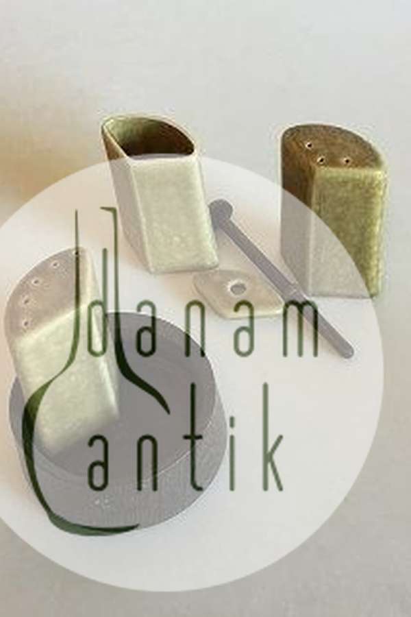 Bing & Grøndahl Jens Quistgaard Salt, Peber og Sennep Sæt fra Relief Serien