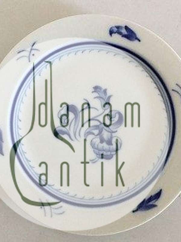 Bing & Grondahl Jubilee Dinner Service Luncheon Plate No. 26