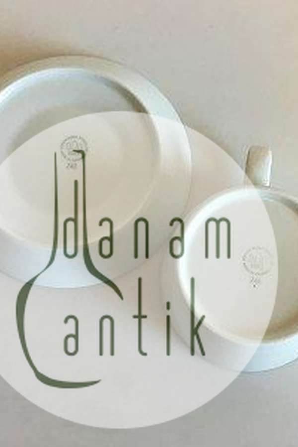 Bing Grondahl Hank咖啡杯，带圆形手柄，编号746。设计者：Erik Magnussen