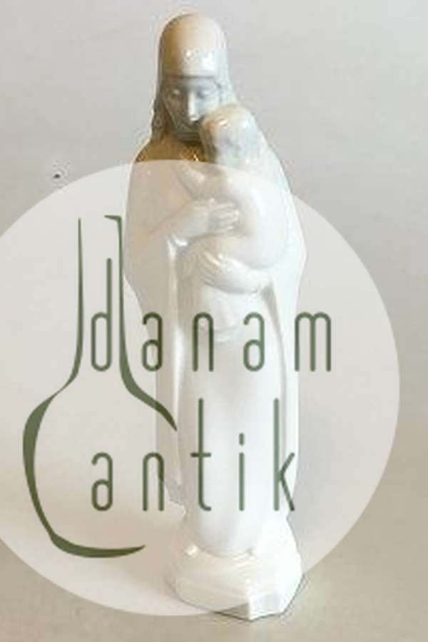 Royal Copenhagen Blanc de Chine Madonna med barn No 3658 PMN