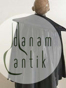 皇家哥本哈根第1848号小雕像由H.C. 安徒生的 阴影