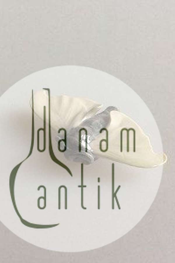 Royal Copenhagen Art Nouveau Figur af Møl No 272