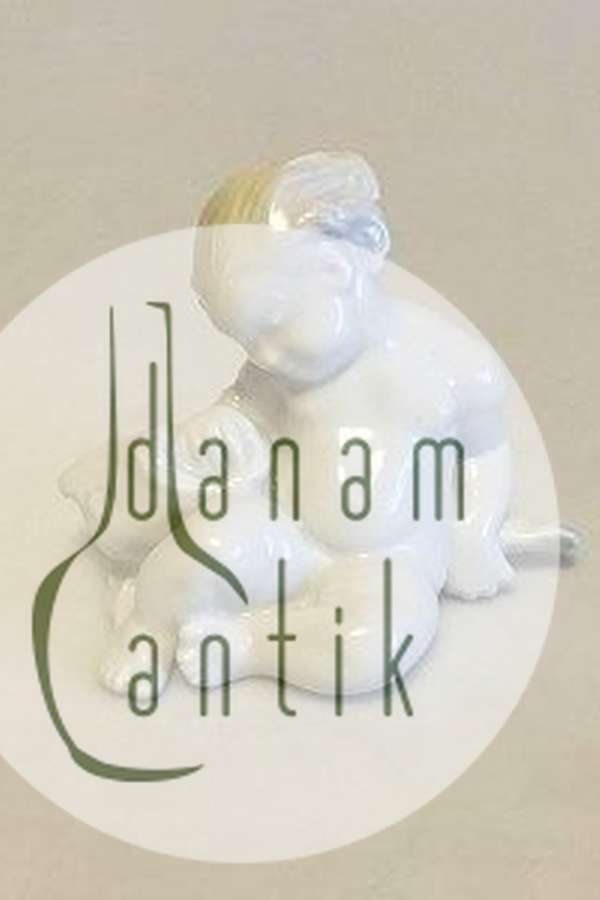 Bing & Grøndahl Blanc de Chine Figur af Havbarn der læner sig op ad fisk No 4037