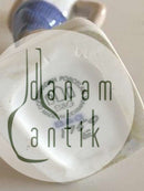 Bing og Grøndahl Figur af Dreng der kikker i sin bukselomme No. 1759