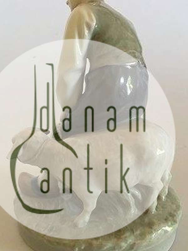 Royal Copenhagen Figur Ung mand med får No. 627