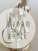 Bing & Grøndahl Figur Dame med tøfler på plint af Hans Tegner & Jens Jacob Brengø No 8035