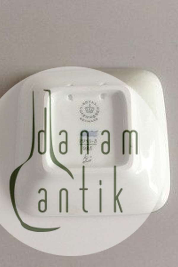 Royal Copenhagen Plaquette 2985-3-985.