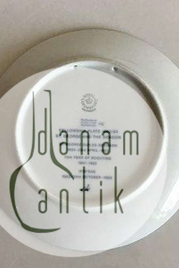 Royal Copenhagen Spejder Platte 1982 / 1983