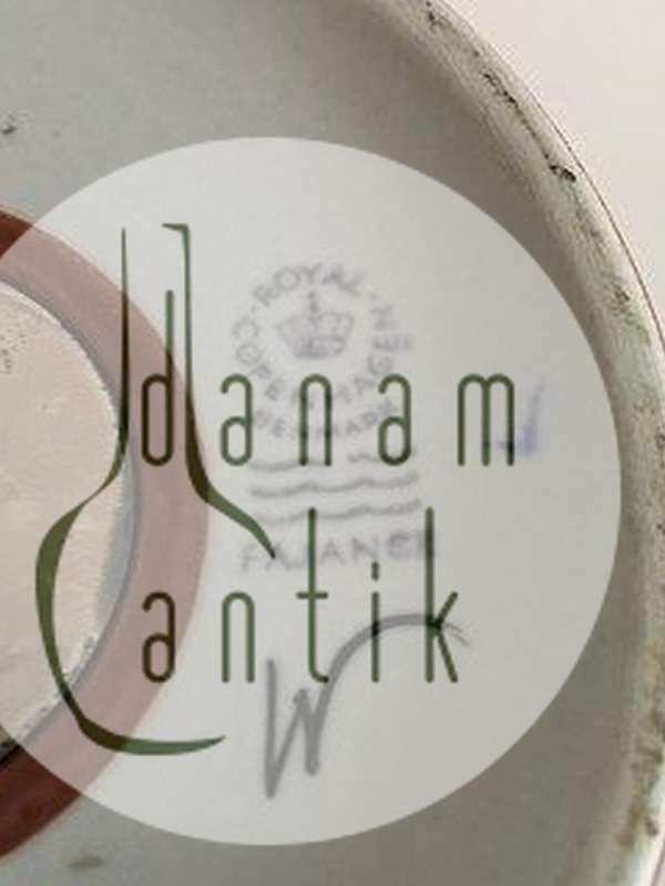 Royal Copenhagen Stort Årskrus 1978