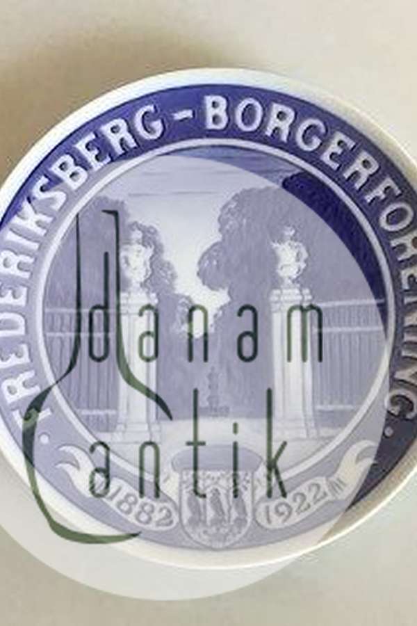 Royal Copenhagen Mindeplatte RC-CM203 1922