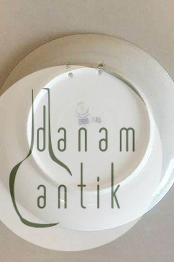 Royal Copenhagen Juleplatte fra 1928 med Tysk indskription "Weihnachten"