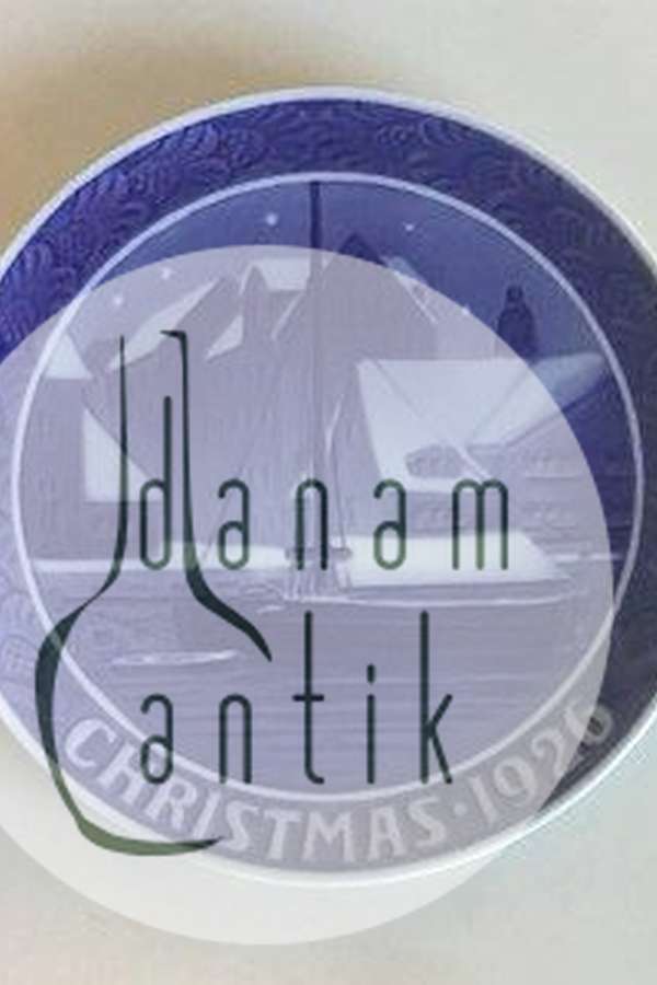 Royal Copenhagen Juleplatte fra 1926 med Engelsk indskription "Christmas"