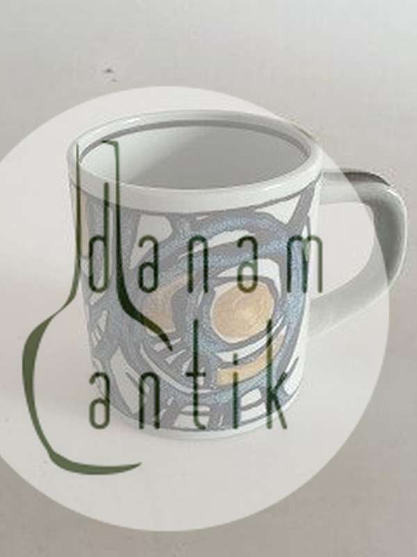 Royal Copenhagen Lille Årskrus 1973