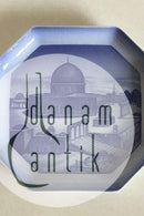 Bing og Grøndahl Alfabet Platte Jerusalem. Designet i 1933-1934 af Ove Larsen