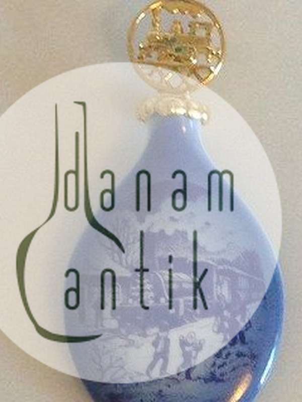 Royal Copenhagen Dråbe Ornament 1993