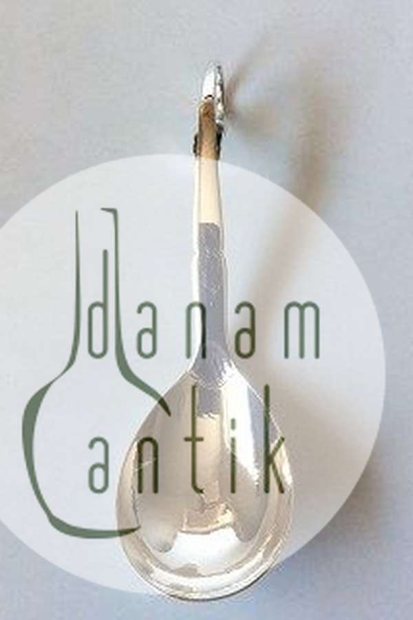 Georg Jensen Sterling Sølv Ornamental Serveringsske No 21