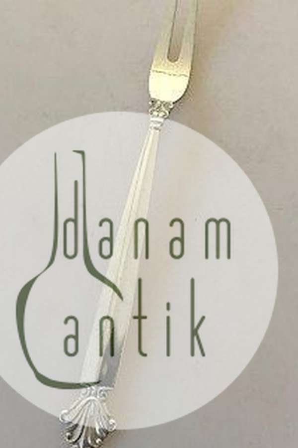 Georg Jensen Sterling Sølv Dronning Pålægsgaffel No 144