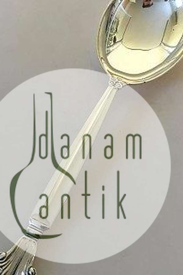 Georg Jensen Sterling Sølv Dronning Serveringsske No 115