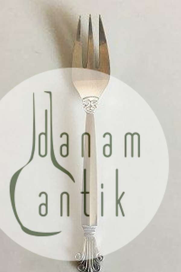 Georg Jensen Sterling Sølv Dronning Fiskegaffel No 061