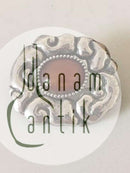 Thorvald Bindesbøll broche fra Holger Kysters Værksted med Sten