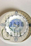 Aluminia Fantasy瓷质蛋糕盘，图案为K：两只燕子。Nilaus Fristrup 1882