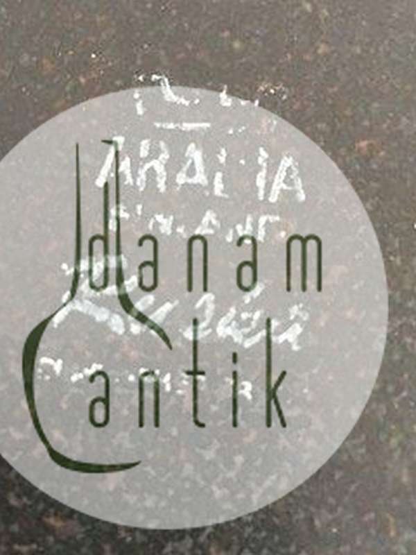 Arabien Steingut. Ruska Deep Dish.