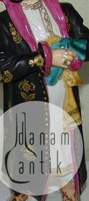 A SOVIET PORCELAIN FIGURE OF CHALIAPIN 