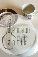 Bjørn Wiinblad, Nymølle Maj Månedskop med underkop No 3513 og kagetallerken No 3520