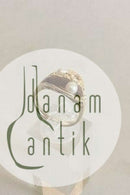 Ring aus 14 K Gold mit zwei Perlen