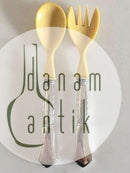 露易丝-科尔银质和角质餐具套装