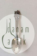 H.C.アンデルセン フェアリーテイル スプーン（シルバー）。エンペラーズ・ニュー・クローズ