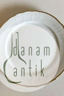 Royal Copenhagen Hvid Svejfet med takket guldkant (Stel 387 / Josephine) Frokosttallerken No 622