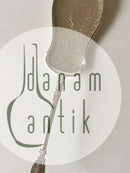 Schöner verschnörkelter Silberlöffel mit gebogenem Griff. CAB