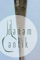 Großer Servierlöffel aus dreitürmigem Silber.