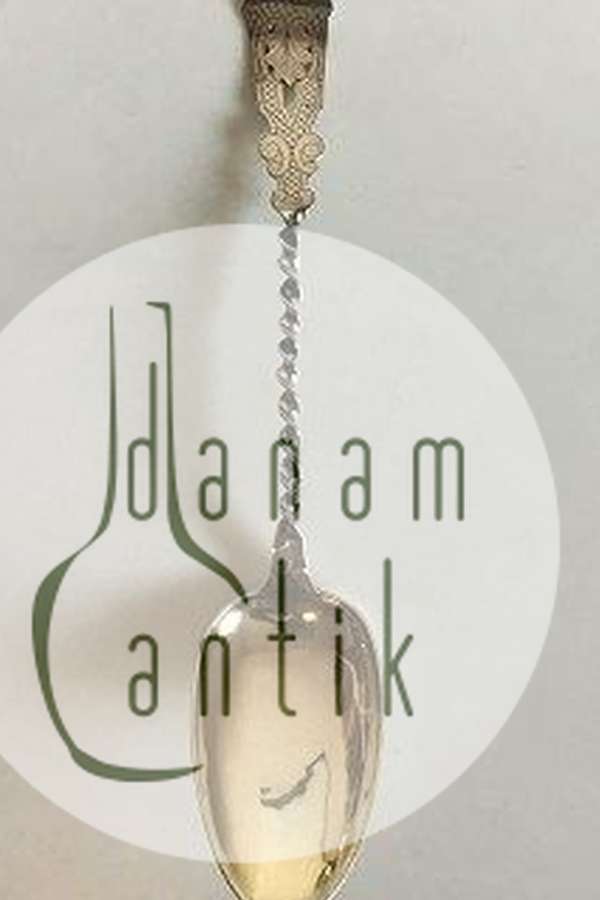 Stor Tidlig Forgyldt Serveringsske i 13 lødig sølv