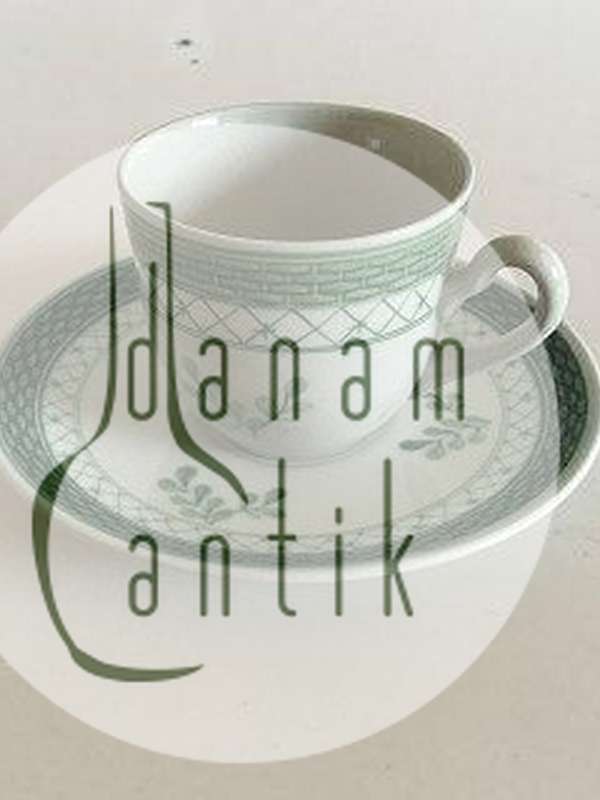 Royal Copenhagen Green Tranquebar Coffee Cup and Saucer No 992